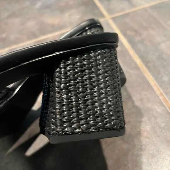 Black and Gold Women's Sandals - Picture 6 of 6